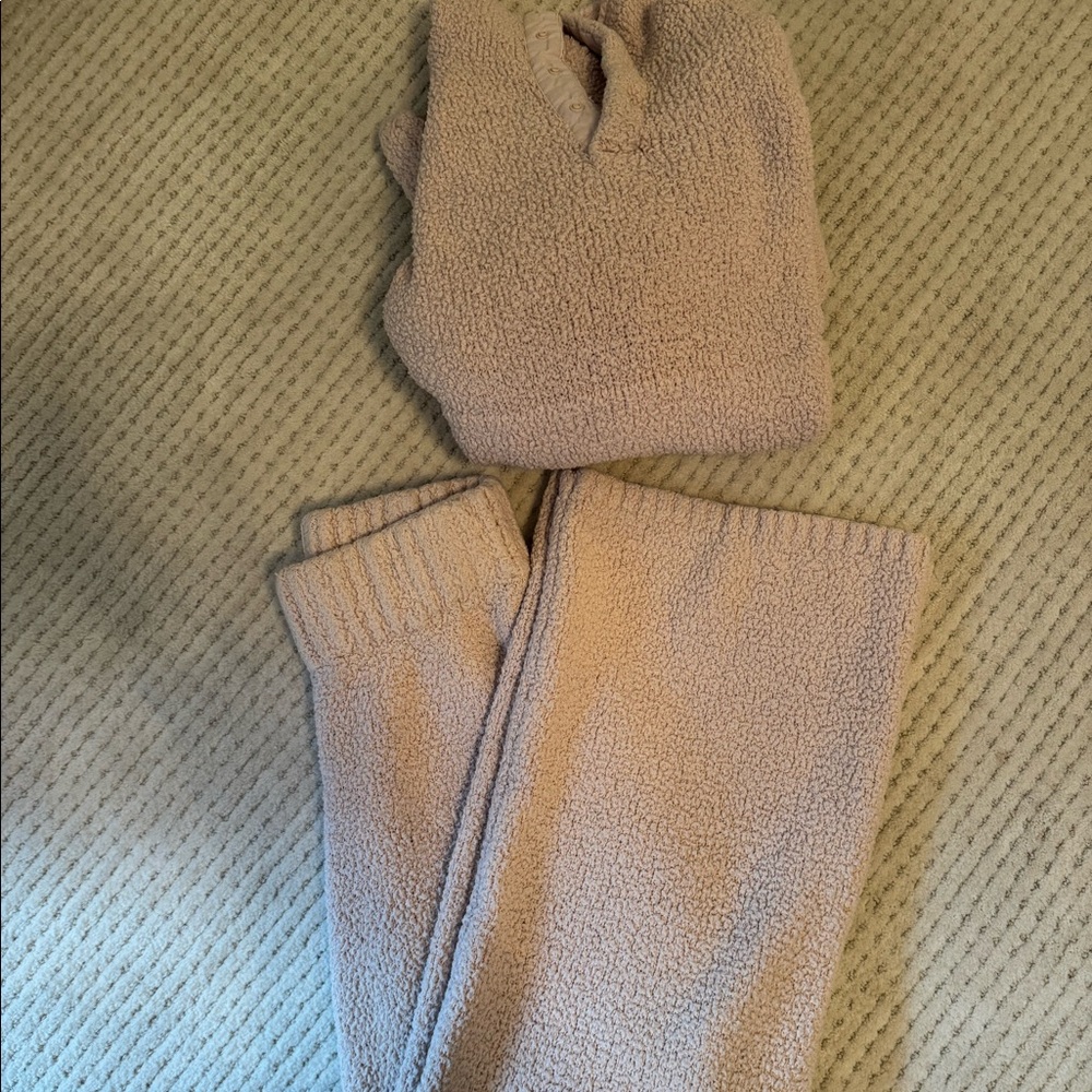SKIMS Cozy Knit Set in Beige